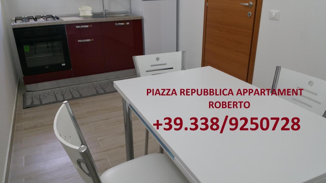 Piazza Repubblica Appartament Alcamo Buitenkant foto